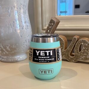 YETI Rambler 10oz Wine Tumbler in Mint